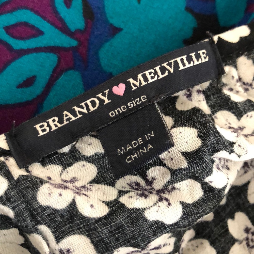 Brandy Melville Dress - Picture 4 of 4